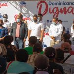 Alcalde Carlos Guzmán y otras entidades realizan jornada de inclusión social en Mata Los Indios, SDN