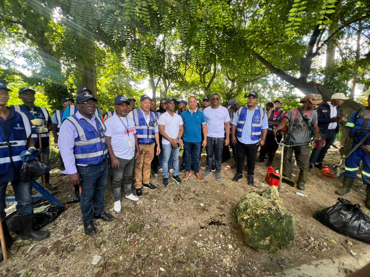 Alcaldía ASDN interviene cañada Timbeque y río Yaguasa en Los Guaricanos
