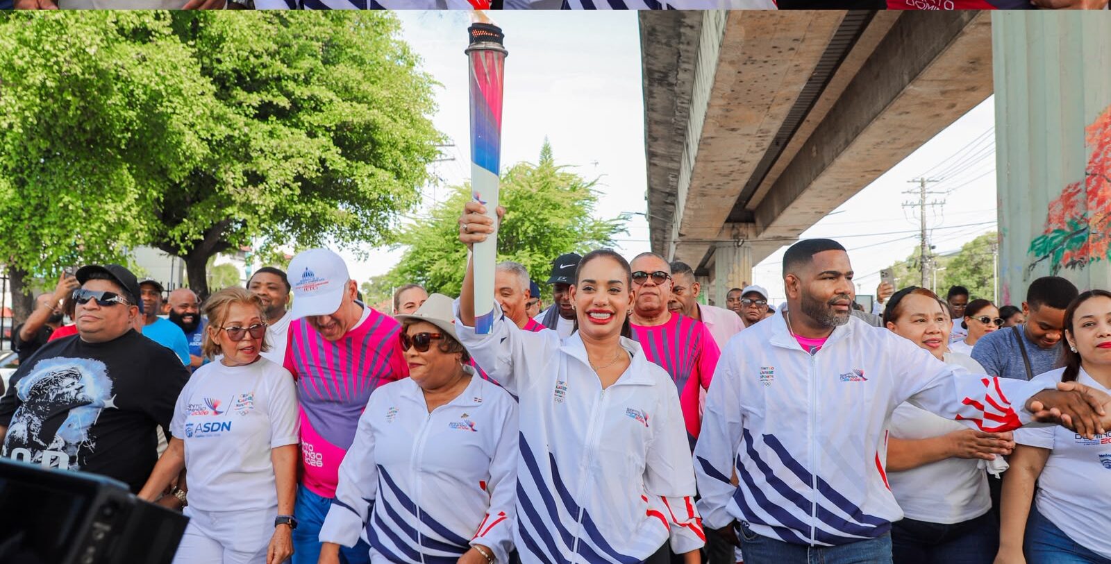SDN recibe Antorcha de los XXV Juegos Centroamericanos y del Caribe Santo Domingo 2026